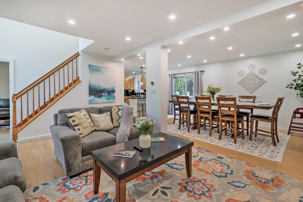 Family Paradise With Yard And Game Room! Ferienhaus *