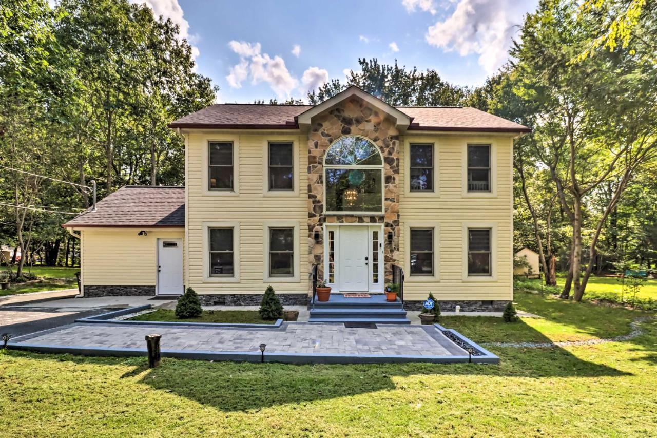 Ferienhaus Family Paradise With Yard And Game Room! Pocono Summit