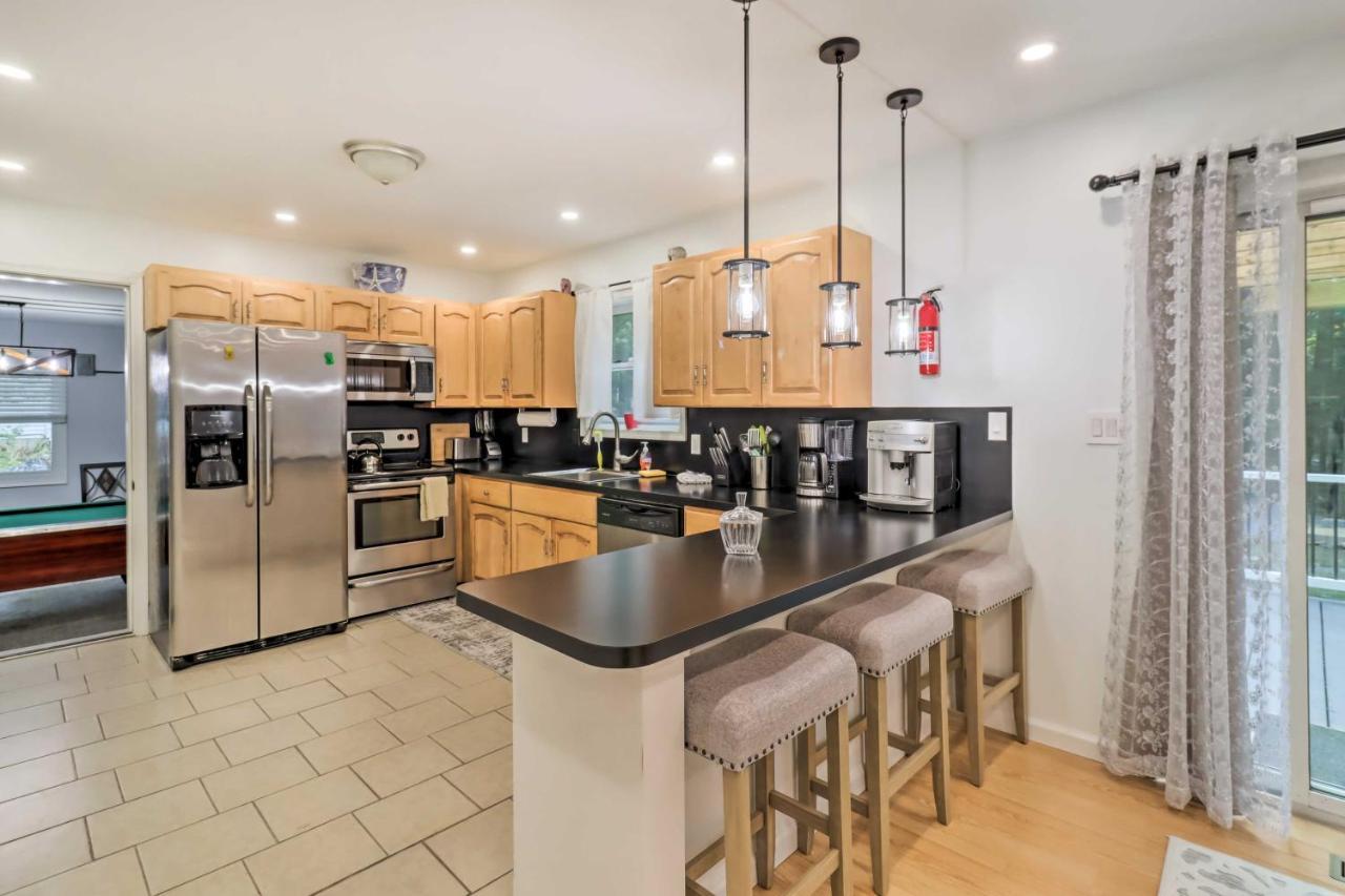 Ferienhaus Family Paradise With Yard And Game Room! Pocono Summit
