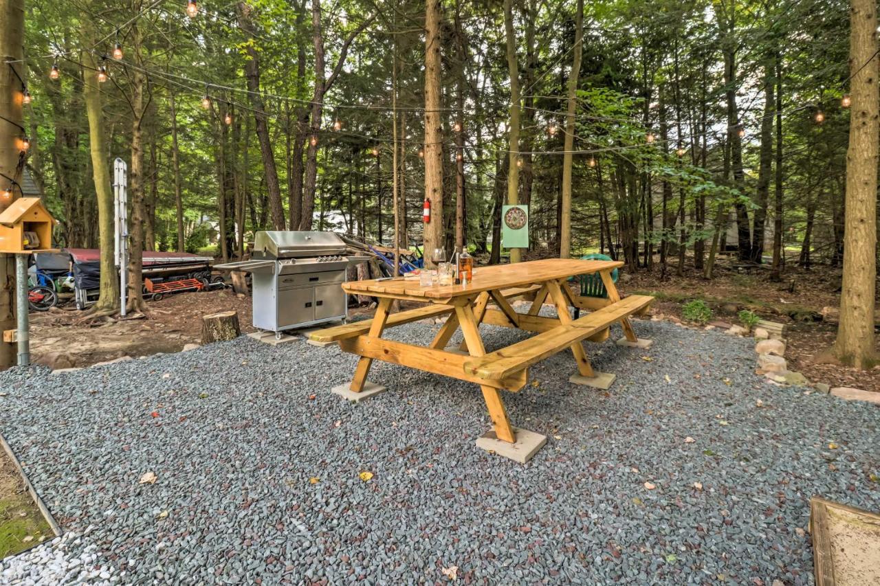 Family Paradise With Yard And Game Room! Pocono Summit