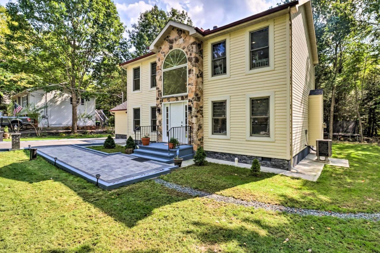 Ferienhaus Family Paradise With Yard And Game Room! Pocono Summit